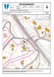 Situasjonskart som viser eiendomsgrenser, vegnett, topografi og plassering av bygninger i Kvamskogen.
