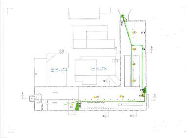 Etasjeplan (plantegning) som viser romfordeling, vegger og plassering av utstyr (merket RD).