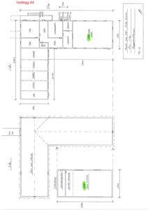 Etasjeplan (1. etg) med romfordeling, dører og mål for en bygning.
