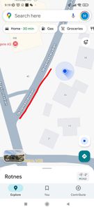 Google-kart som viser Rotnes med gatene Skolemesterveien og Ståleveien, samt eiendomsnummer.