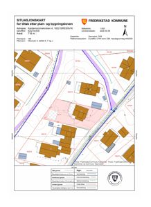 Situasjonskart som viser tomtens grenser, naboeiendommer, vei og bygningers plassering.