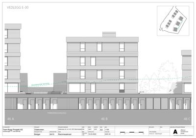Fasadetegning som viser bygningens utseende fra siden, inkludert vinduer, fasadepanel og parkeringsanlegg.