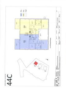 Etasjeplan (plantegning) som viser romfordeling, arealer og tekniske installasjoner for leilighet 44C.