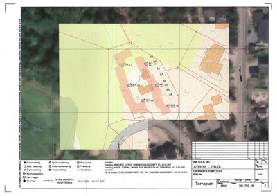 Situasjonsplan som viser tomtens form, bygningers plassering, høydeforhold og tekniske installasjoner.