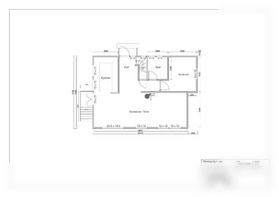 Etasjeplan (1. etg) med romfordeling (Stue, Kjøkken, Hall, Bad, Soverom), dimensjoner og trapp.
