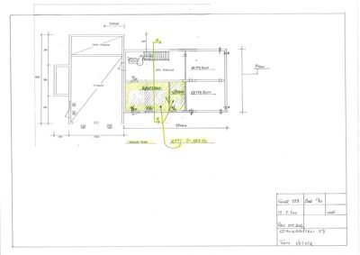 Etasjeplan (1. etasje) med romfordeling, dimensjoner og håndskrevne notater om nytt areal.