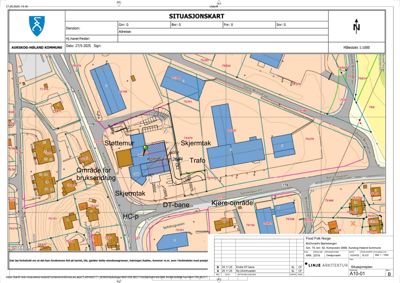 Situasjonsplan som viser tomt, bygninger, veier og områder for bruksendring.