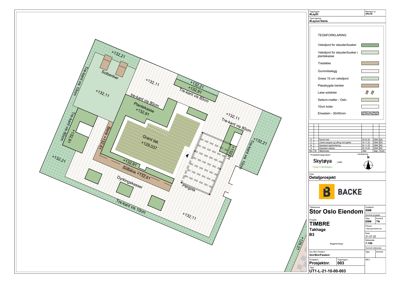 Plantegning som viser romfordeling, høydemål (f.eks. +132,11) og materialer for et tak eller en plan.