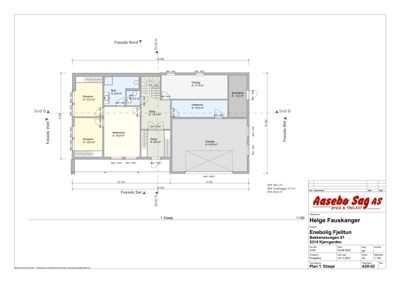 Etasjeplan for 1. etasje som viser romfordeling, arealer og fasader.