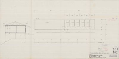 Snittegning av en bygning (skole) som viser takkonstruksjon, veggtykkelse, vinduer og innvendig romfordeling.
