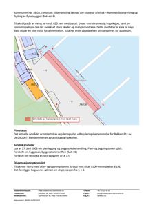 Situasjonsplan som viser eiendomsnummer, bygningers plassering, kai og et rødt skravert område som skal rives.