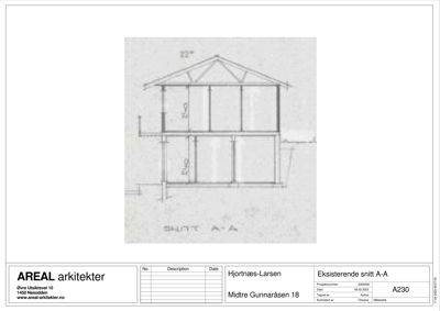 Eksisterende snittegning (Snitt A-A) av en toetasjes bygning med takkonstruksjon og vindusoppsett.
