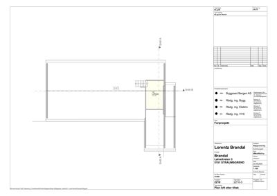 Snittegning (Snitt A-A) som viser bygningens tverrsnitt, inkludert loftsetasje og konstruksjonsdetaljer.