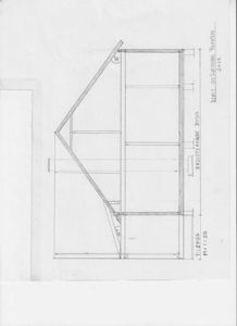 Fasadetegning som viser oppriss av en bygning sett fra siden, med angivelse av eksisterende og tilbygg.