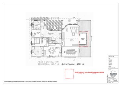 Etasjeplan (1. etasje) med romfordeling, mål og notasjoner om utbygging.