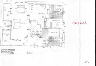 Etasjeplan (E-3) som viser romfordeling, mål og funksjoner i et hus.