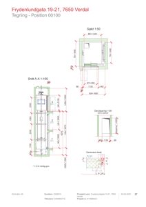 Snittegning (Snitt A-A) som viser bygningens tverrsnitt, inkludert etasjehøyder, dører og vinduer.