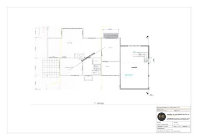 Etasjeplan for 1. etasje som viser romfordeling, vegglinjer og dimensjoner.