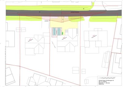 Situasjonsplan som viser tomt, bygninger, veier og garasjeplasseringer med mål og skrift.