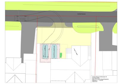 Situasjonsplan som viser tomt, veier (Nordbyringen), biloppstillingsplasser og kjørevei.