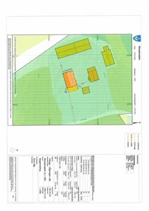 Situasjonsplan som viser tomtens grenser, bygningers plassering og tilhørende arealdata.