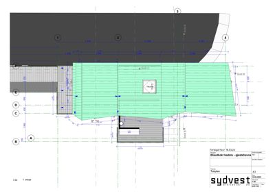 Takplan med detaljerte mål, takhøyder og snittreferanser (Snitt B, C).