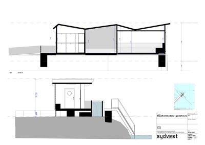 Snittegning (Snitt B) som viser bygningens tverrsnitt, høyder, trapp og grunnplan.