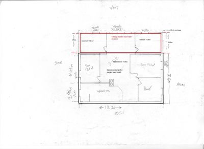 Etasjeplan med romfordeling, mål og notasjoner om tilleggsareal.