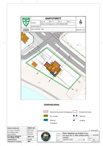Situasjonsplan (Kartutsnitt) som viser tomtens form, grenser, eksisterende og planlagt bebyggelse, samt tilstøtende infrastruktur.
