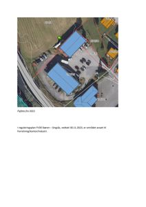 Flyfoto fra 2022 med overlagte reguleringsgrenser (røde linjer) og arealnummer. Teksten bekrefter at bildet viser et område avsatt til forretning/kontor/industri i reguleringsplan FV30 Støren – Singsås.
