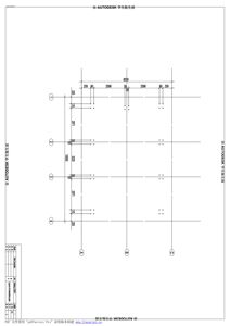En teknisk detaljtegning som viser en konstruksjonsdetalj, sannsynligvis forankring eller festing av et element (som en stolpe eller bjelke) til fundamentet. Tegningen inneholder dimensjoneringslinjer og notasjon om armering.