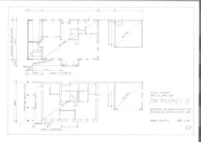 Etasjeplan (PLAN I ETASJE) som viser romfordeling, vegger og mål for et bygning.
