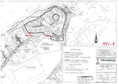 Situasjonsplan som viser bebyggelsesplan for et område, med angivelse av tomtegrenser, byggeområder og fellesområder.