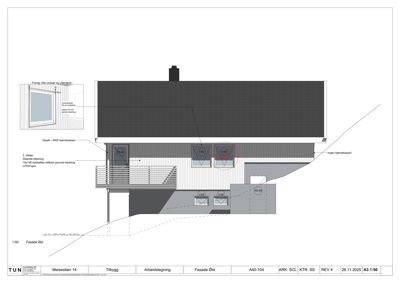 Fasadetegning (Fasade Øst) som viser bygningens utseende fra øst, inkludert takform, vinduer, balkong og konstruksjonsdetaljer.