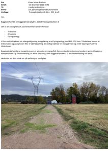 Fotografi av en landbruksvei, en grusplass og et fyringsanlegg i et åpent landskap.