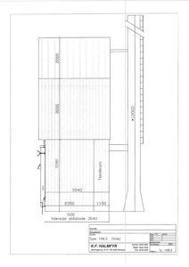 Etasjeplan eller snitt som viser romfordeling (Teknikkerom) og mål for en bygning.