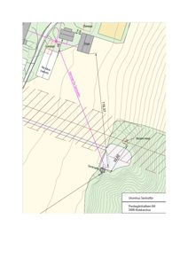 Situasjonsplan som viser tomtens beliggenhet i forhold til nabolag, veier og topografi.