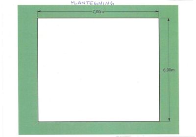 En håndskrevet tegning som viser et rektangulært grunnplan med dimensjonene 7,00m x 6,00m. Tittelen 'PLANTEGNING' er skrevet øverst.