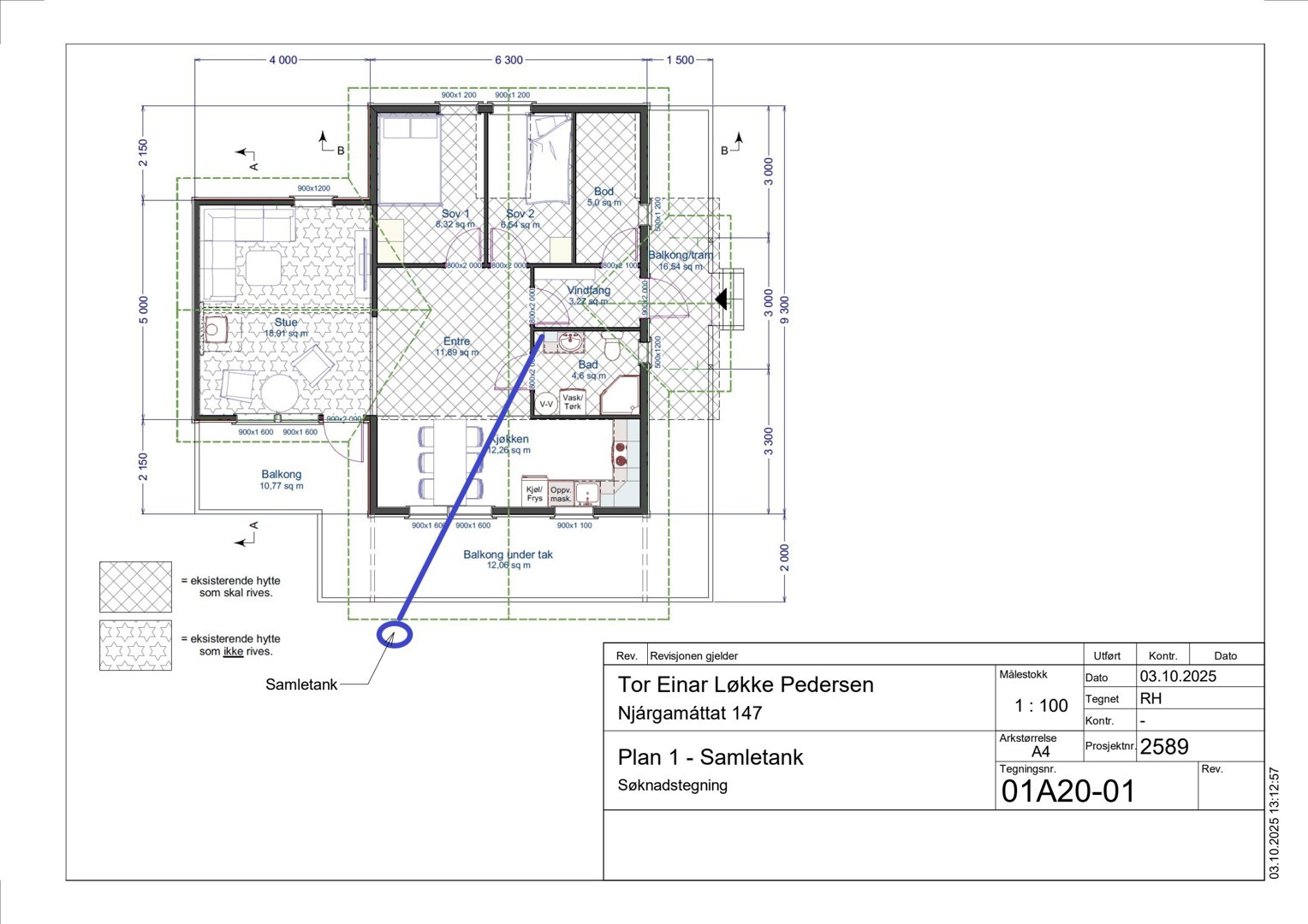 Etasjeplan (plantegning) som viser romfordeling, mål og areal for en hytte med tilhørende garasje/samletank.