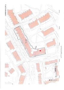 Situasjonsplan som viser bygningers plassering i forhold til gater og nabolag.