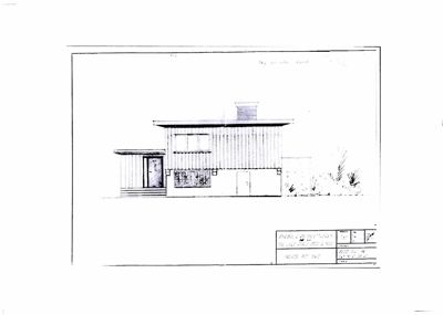 Fasadetegning som viser bygningens utseende fra en bestemt vinkel, inkludert detaljer som vinduer, dører og takform.