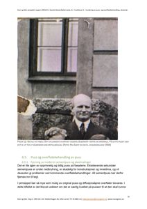 Et historisk fotografi fra 1934 som viser et vindu og en mann i forgrunnen, tatt som del av en rapport om fasadebehandling.