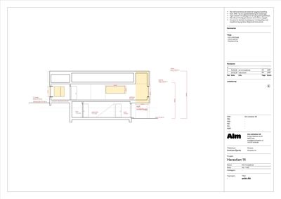 Etasjeplan eller romfordeling for en bygning, med romnavn og mål.