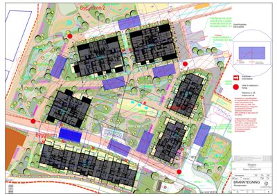 Situasjonsplan som viser tomt, bygninger, veier og landskapselementer.