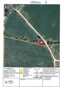 Et gardskart (arealdata) som viser eiendommen med arealoppdelinger, markeringer for skog og bebyggelse, samt en markering for et alpurfæringsbehov.