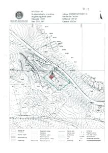Basiskart fra Bergen kommune som viser tomtens beliggenhet, høydemålerlinjer, nabotomter og eiendomsgrenser.