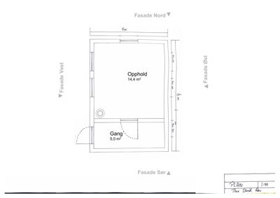 Etasjeplan som viser romfordeling (Opphold og Gang), fasaderettninger og mål.
