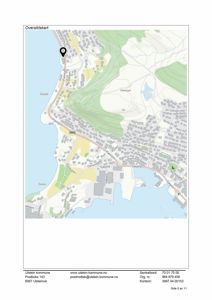 Oversiktskart over Ulstein kommune som viser bygningsplasseringer, veier og topografi.