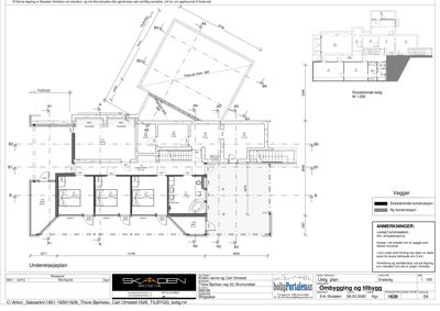 En detaljert plantegning av underetasjen i en bolig, som viser romfordeling, vegger, dører og mål. Tegningen inkluderer også en mindre situasjonsplan av eksisterende bolig og en nøkkel til vegger.