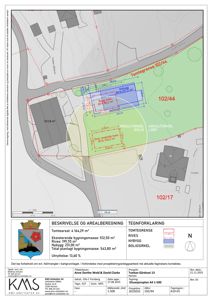Situasjonsplan som viser tomtens grenser, eksisterende og nybygg, arealregulering og nabolag.
